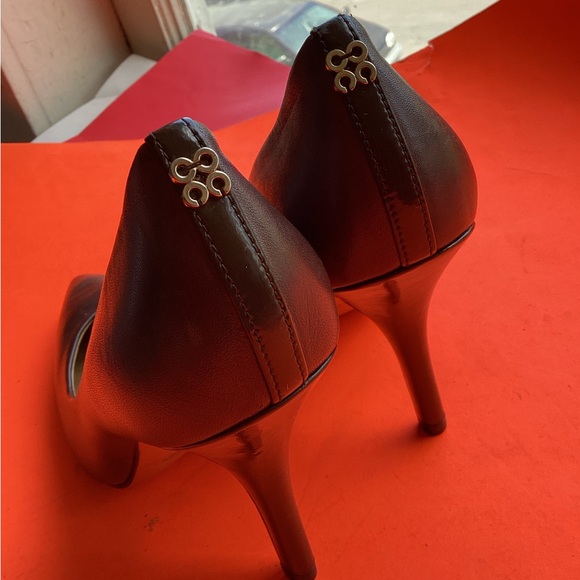 COACH brown pumps - Picture 6 of 7